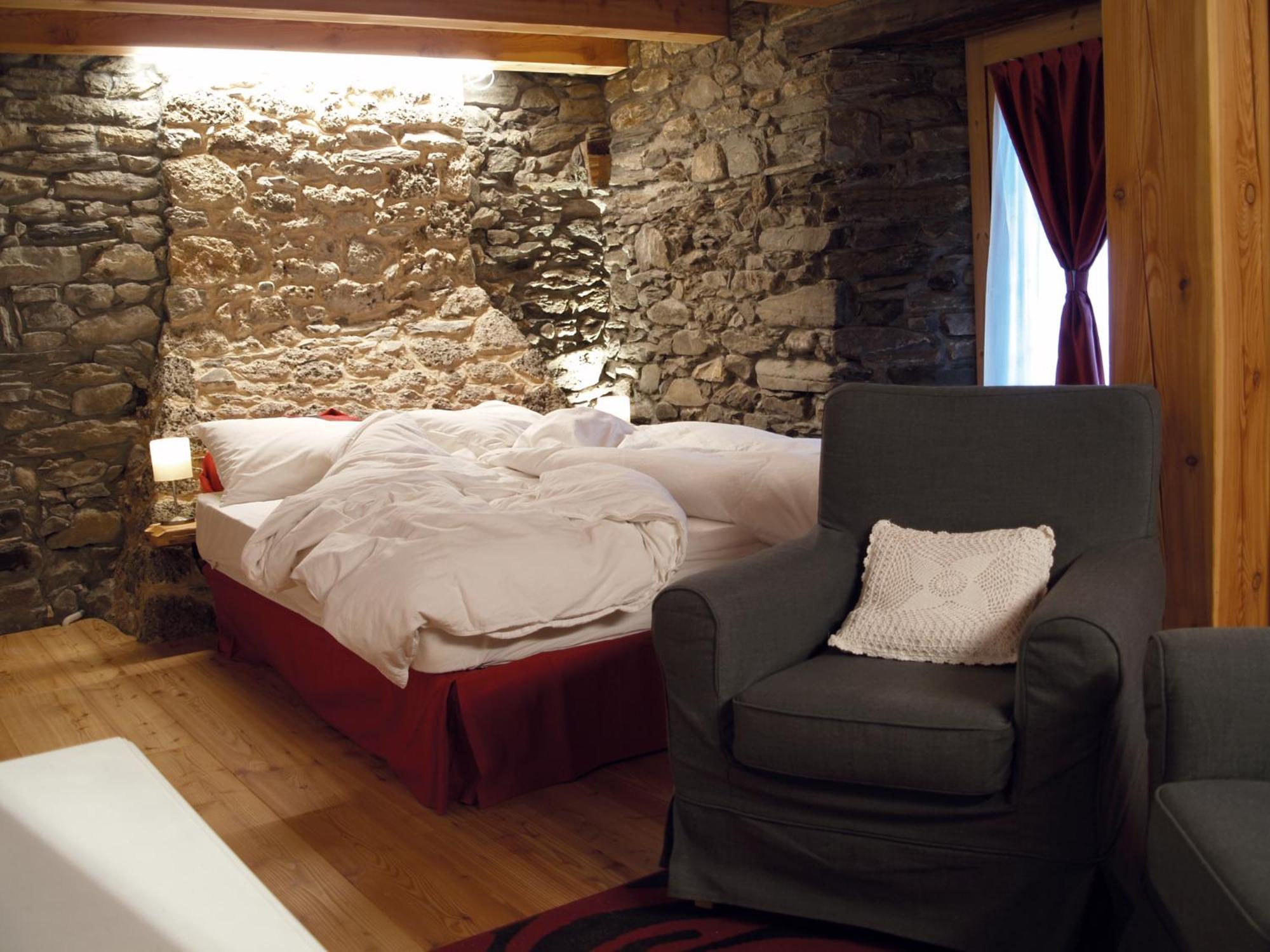 Bed and Breakfast Nuit A Pleiney Сен-Реми-ан-Босс Экстерьер фото